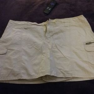 Khaki skort